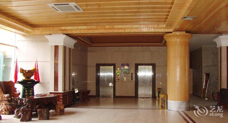 元阳新街云梯大酒店图片