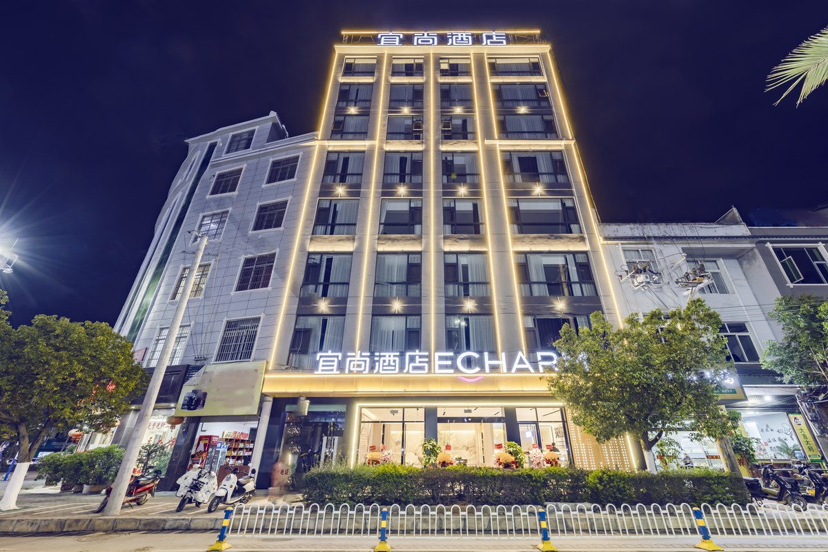 普者黑酒店住宿：云南摄影