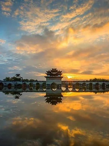 弥勒东风韵 · 万花筒建筑群
