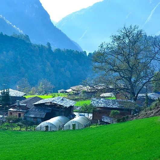 雾里村 · 石板房村寨