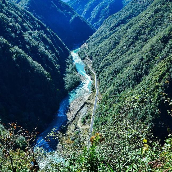 怒江 · 峡谷江流
