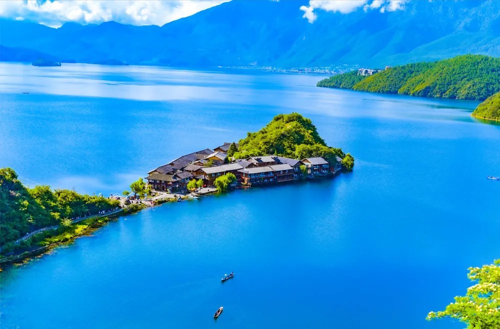 泸沽湖 · 里格半岛