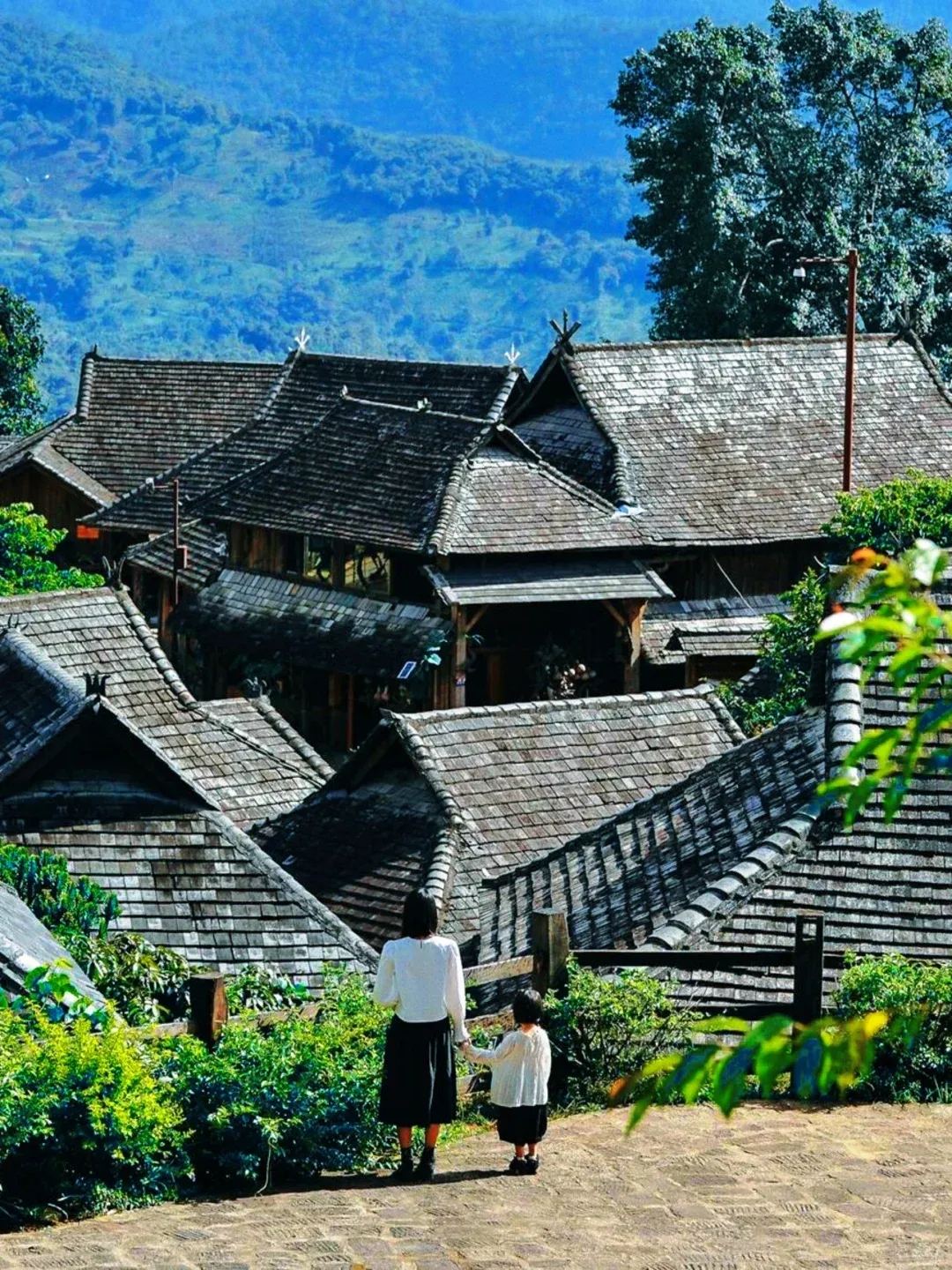 糯干古寨 · 巷道